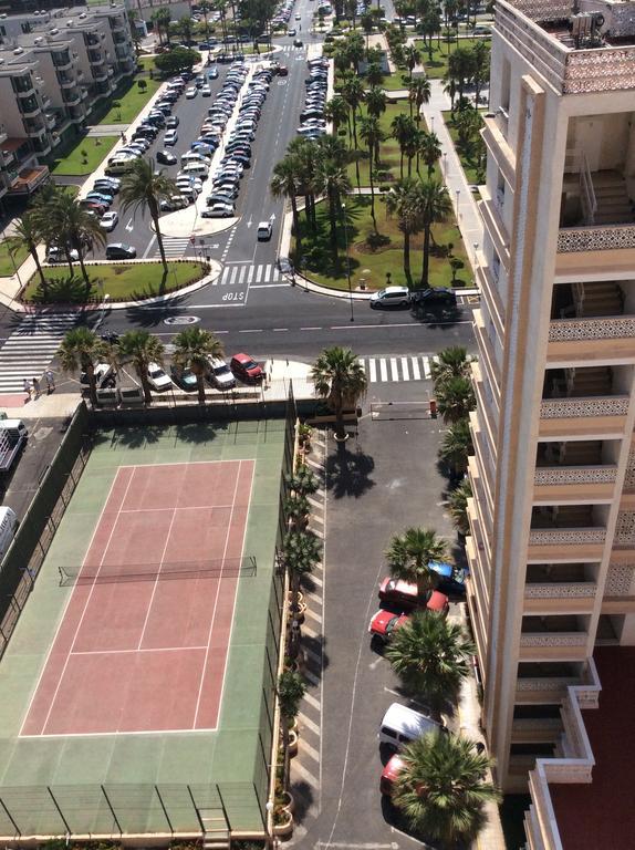 Apartment With Terrace In Playa De Las Americas Екстериор снимка