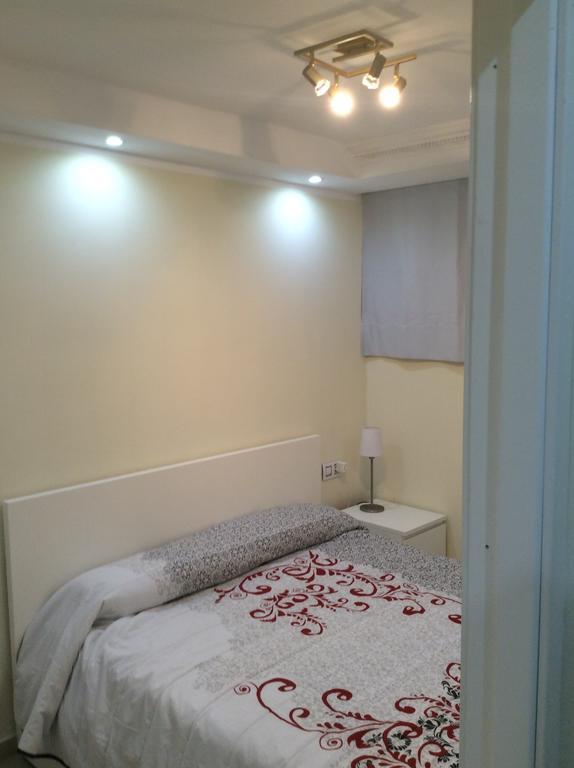 Apartment With Terrace In Playa De Las Americas Екстериор снимка