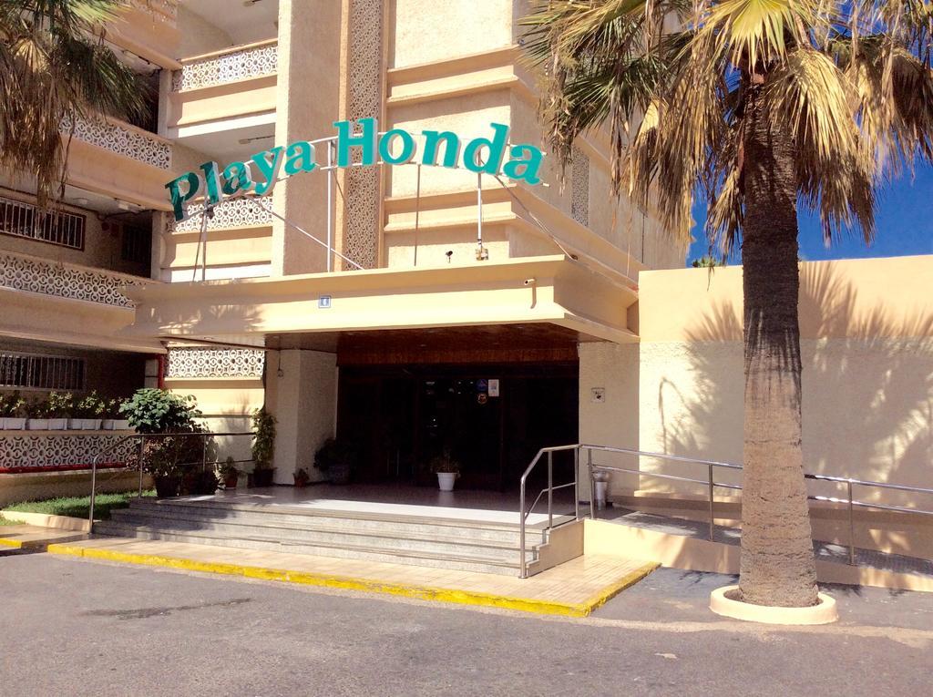 Apartment With Terrace In Playa De Las Americas Екстериор снимка